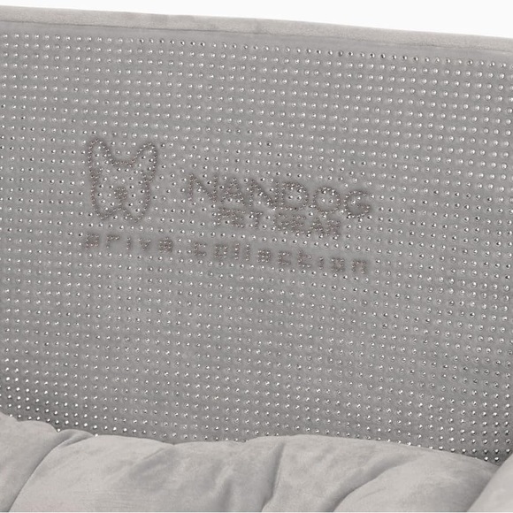 RARE 💎 NANDOG PET Rhinestone Luxury Dog Car Seat Bed Prive Collection (gray) - Picture 3 of 6